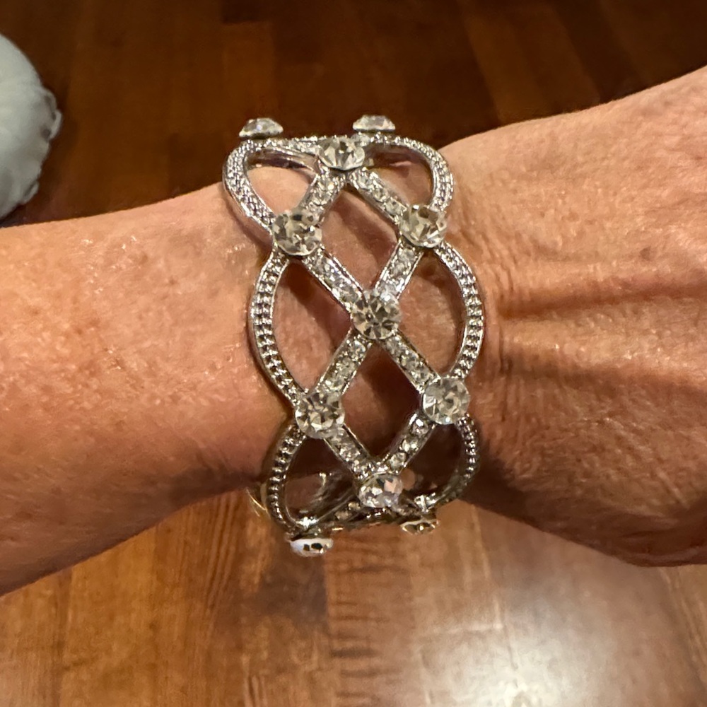 Elegant Silver Crystal Bracelet